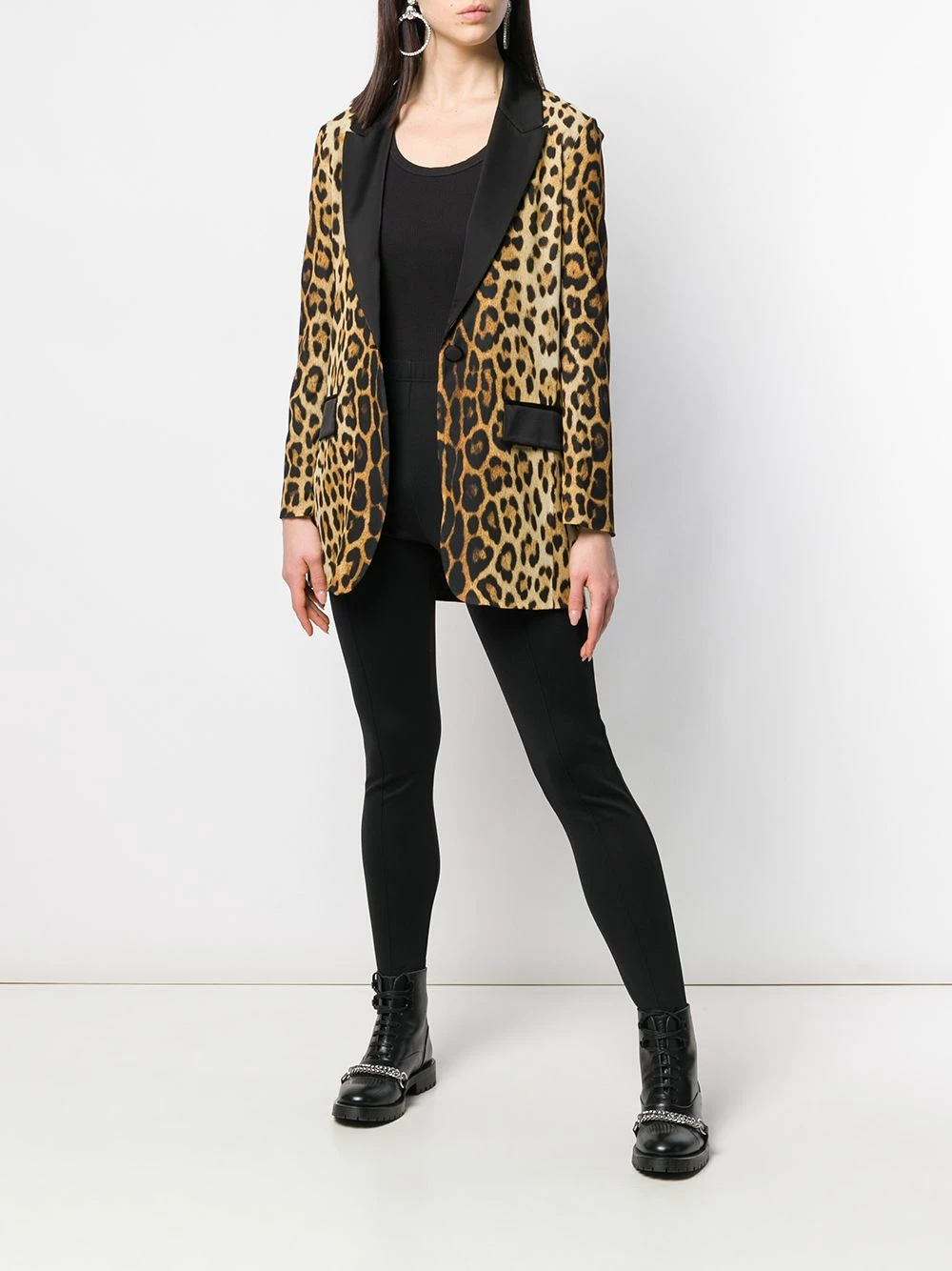 Wholesale ๐ Moschino Leopard print blazer ๐คฉ 4 Moschino leopard print blazer