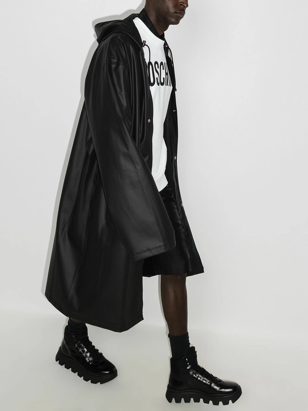 Top 10 ๐ Moschino Logo print sweatshirt ๐งจ 7 Moschino logo-print sweatshirt