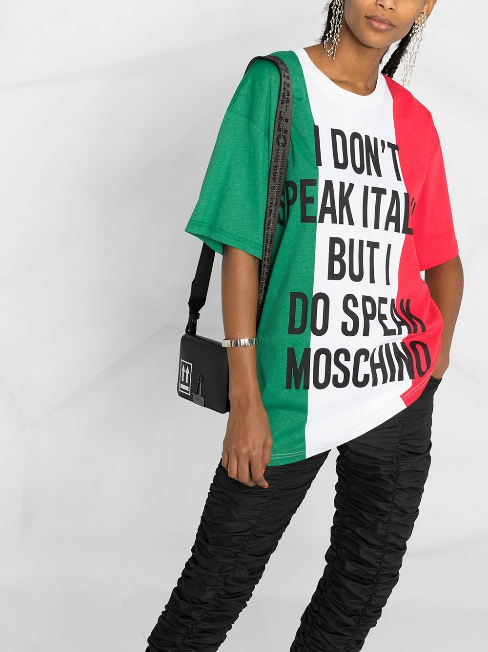 Discount ๐ Moschino Italian flag print oversized T ๐ shirt ๐ 7 Moschino Italian flag print oversized T-shirt