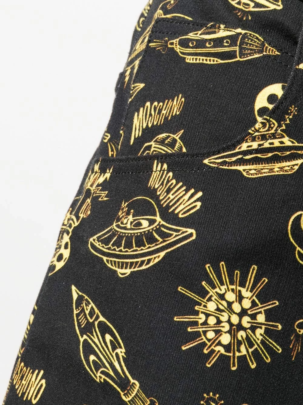 Best Sale ๐ Moschino Space print logo shorts ๐ 7 Moschino space-print logo shorts