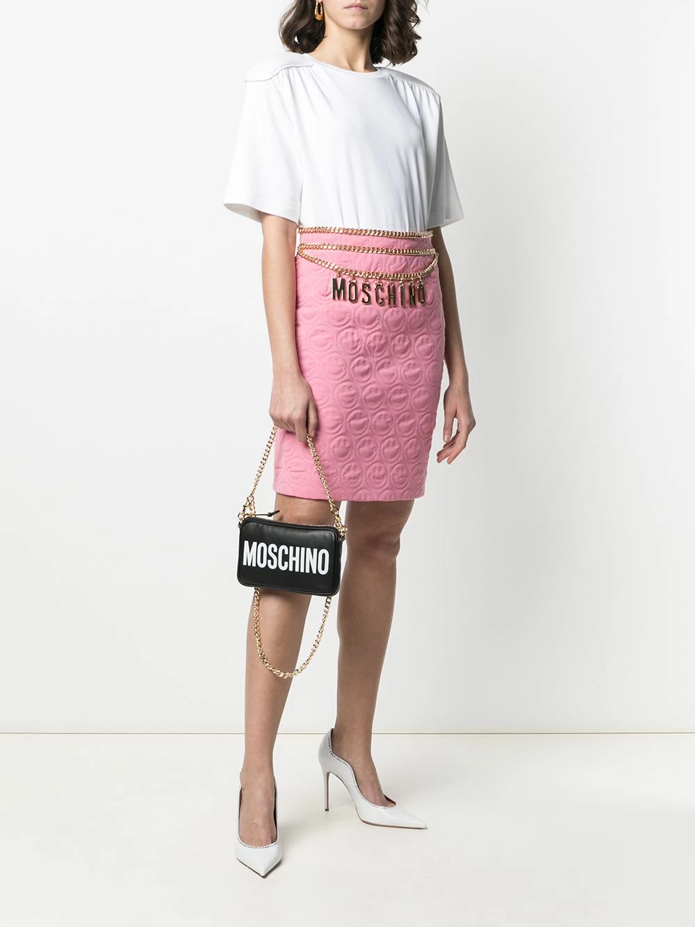 Outlet ๐ Moschino Logo print zipped shoulder bag โจ 4 Moschino logo-print zipped shoulder bag