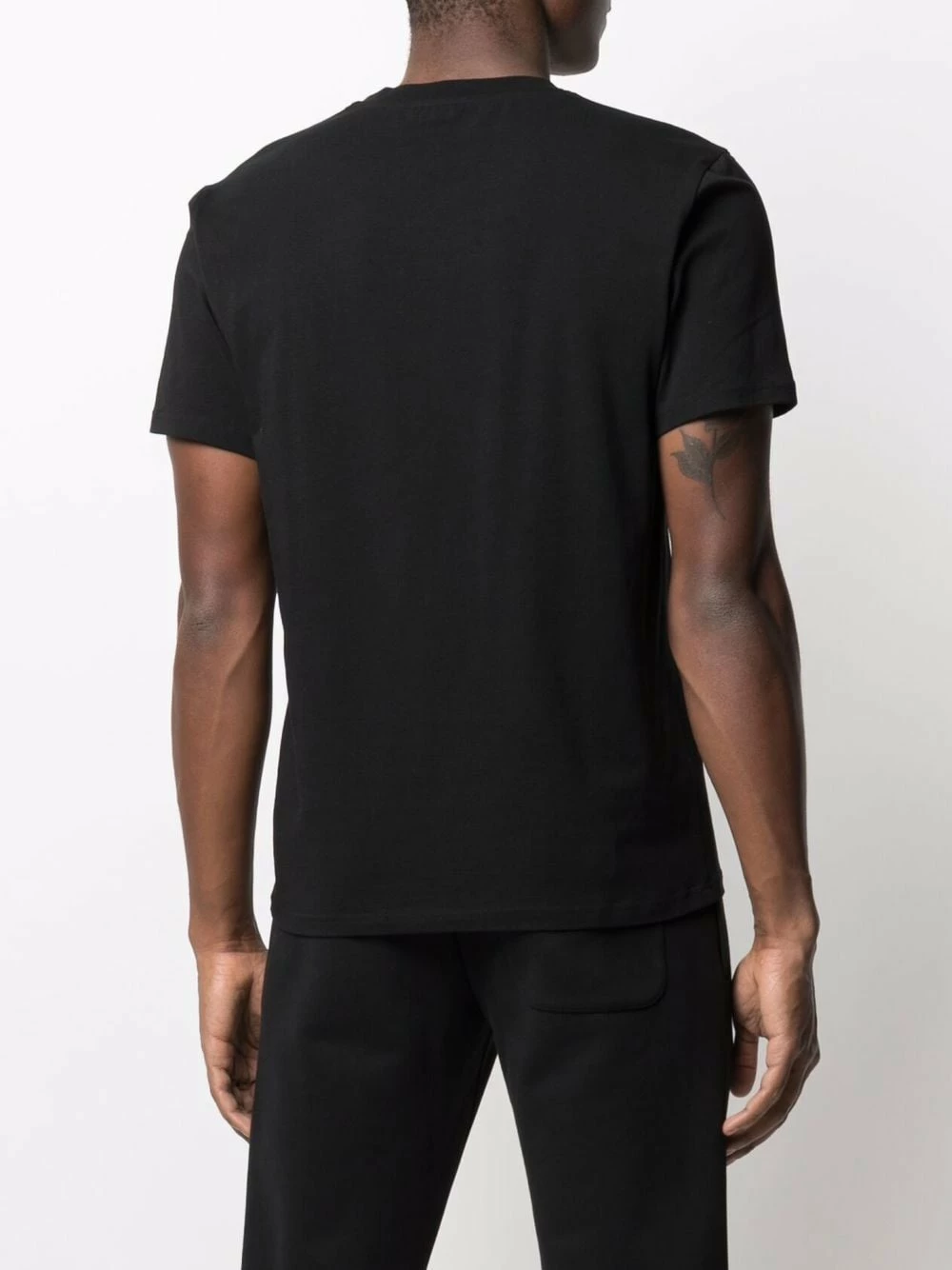 New โค๏ธ Moschino Logo plaque short sleeve T ๐ shirt โ 6 Moschino logo-plaque short-sleeve T-shirt