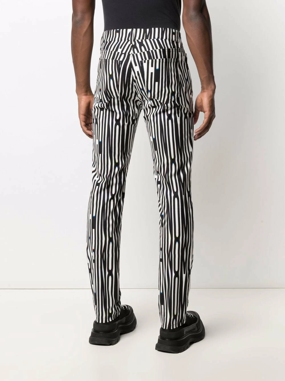 Discount โค๏ธ Moschino Warped Logo print slim fit gabardine trousers ๐ฅฐ 6 Moschino Warped Logo print slim-fit gabardine trousers