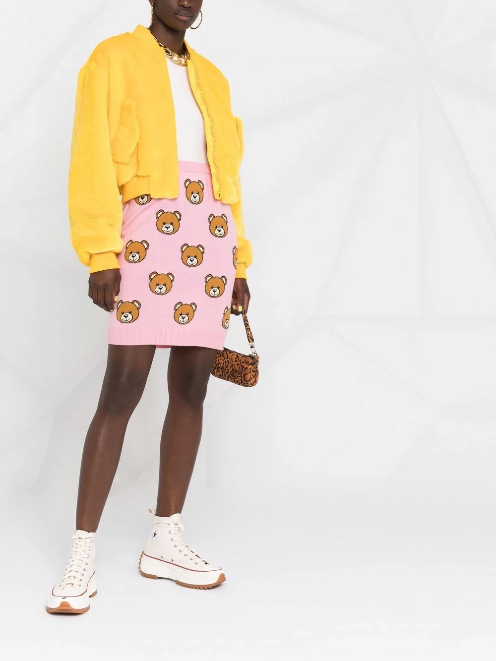 Flash Sale ๐ฅ Moschino Faux fur bomber jacket ๐ฏ 6 Moschino faux fur bomber jacket