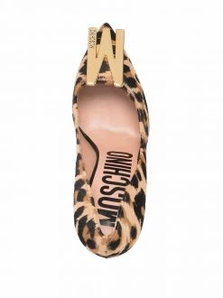 Moschino logo-plaque leopard pumps