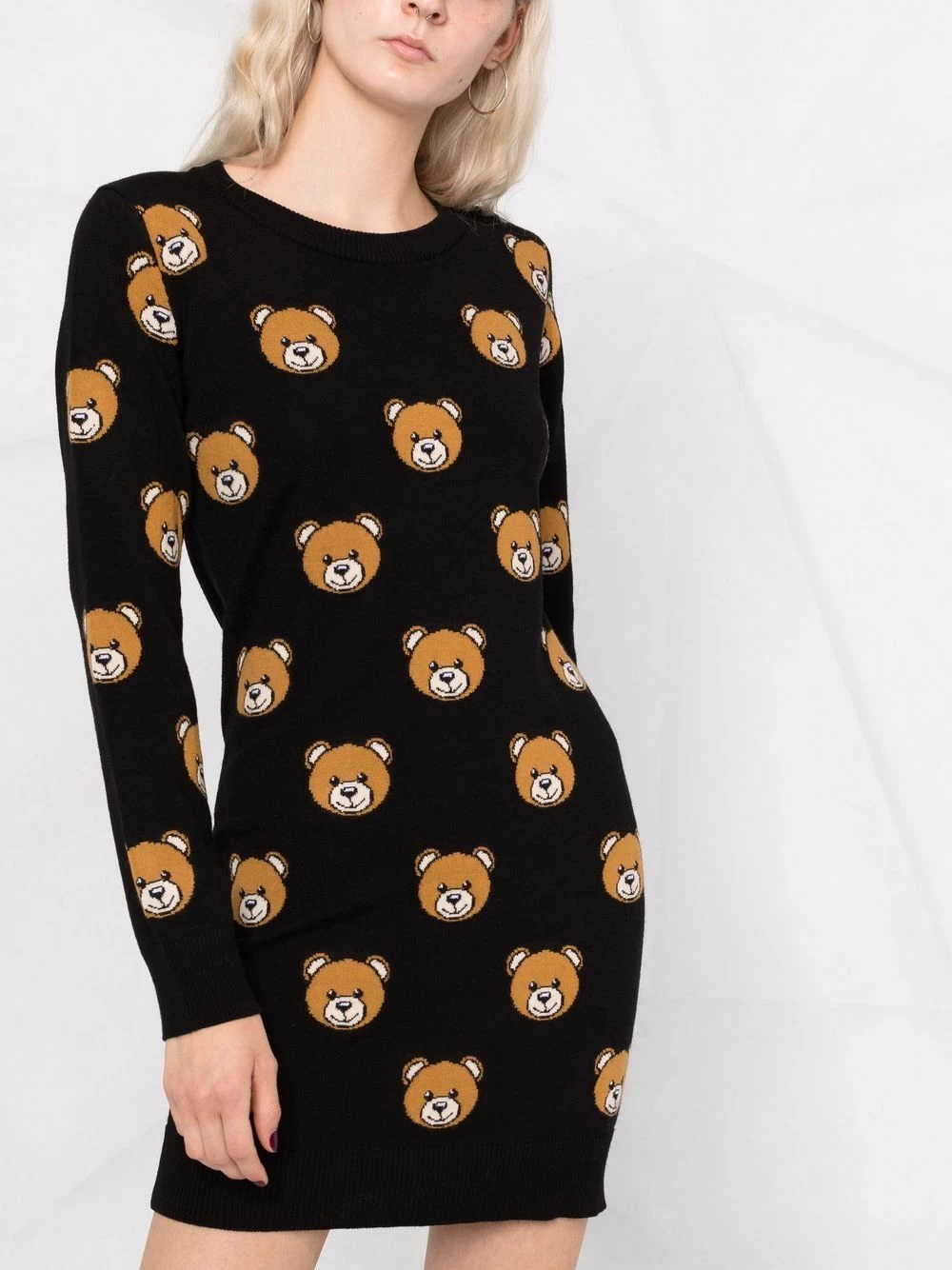 Flash Sale ๐ Moschino Teddy intarsia knitted ๐ dress ๐ 5 Moschino teddy-intarsia knitted dress