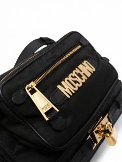 Flash Sale ๐ฏ Moschino Multi pocket shoulder bag ๐ 10 Moschino multi-pocket shoulder bag