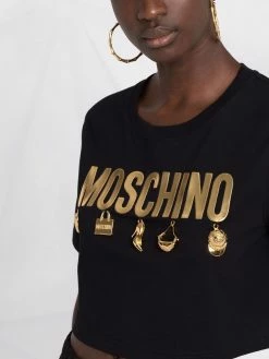 New ๐ฅฐ Moschino Charms motif logo print cropped T ๐ shirt ๐ 12 Moschino charms motif logo-print cropped T-shirt