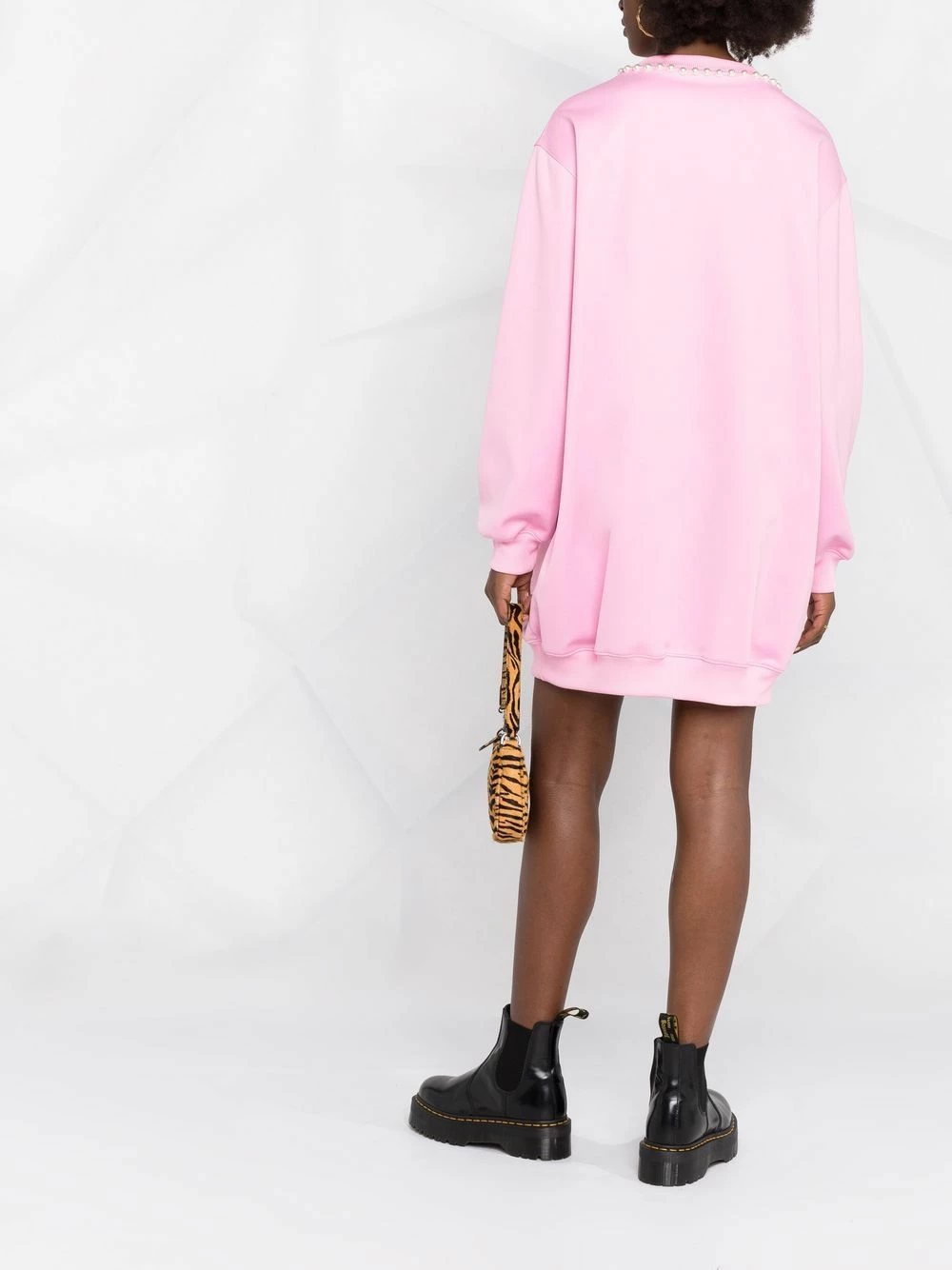 Cheapest ๐งจ Moschino Logo print pearl embellished sweatshirt ๐ dress ๐ 6 Moschino logo-print pearl-embellished sweatshirt dress