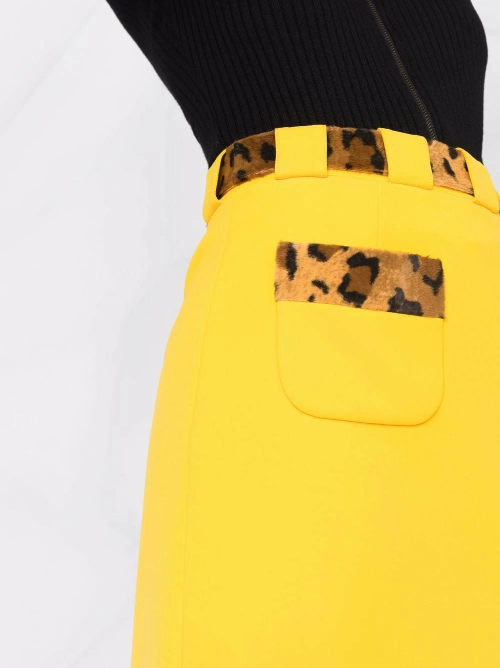 Cheapest โ๏ธ Moschino Leopard panel ๐ skirt ๐ 5 Moschino leopard-panel skirt