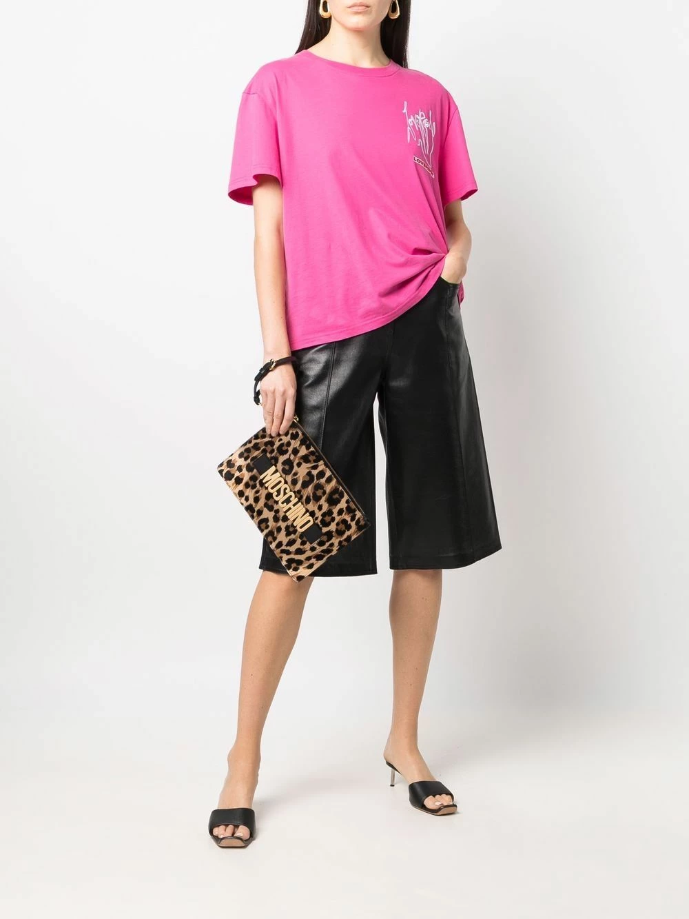 Buy ๐ Moschino Leopard print logo clutch bag ๐คฉ 4 Moschino leopard-print logo clutch bag