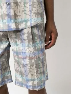Moschino leaf-print knee-length shorts