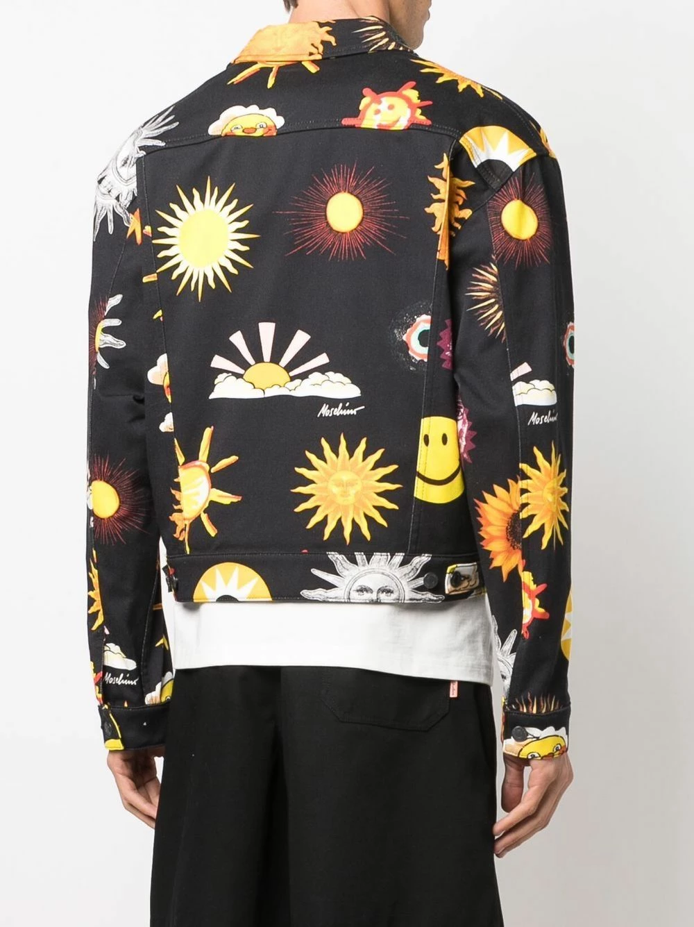 Coupon ๐ Moschino Sun print denim jacket ๐ฏ 6 Moschino sun print denim jacket