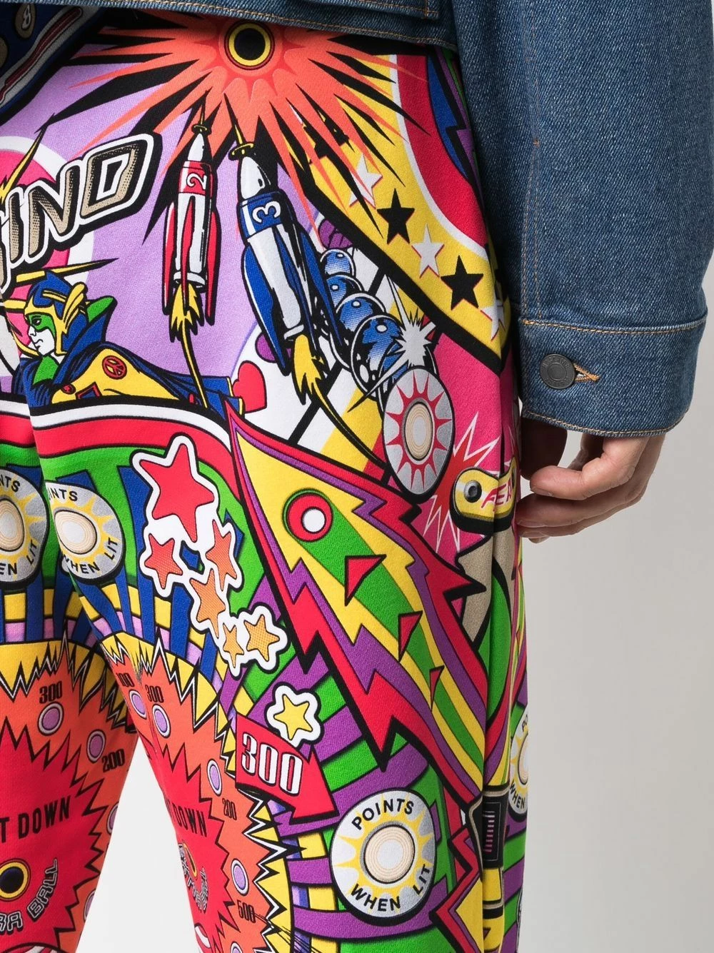 Coupon โ๏ธ Moschino Logo print pinball trousers ๐ 7 Moschino logo-print pinball trousers